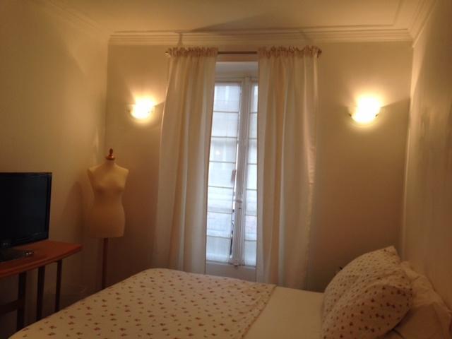 District Republique Hotel Paris Room photo